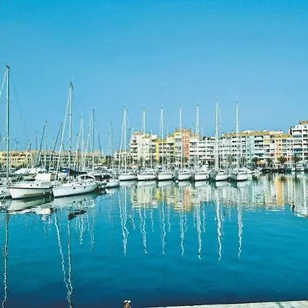 Port * Hyères