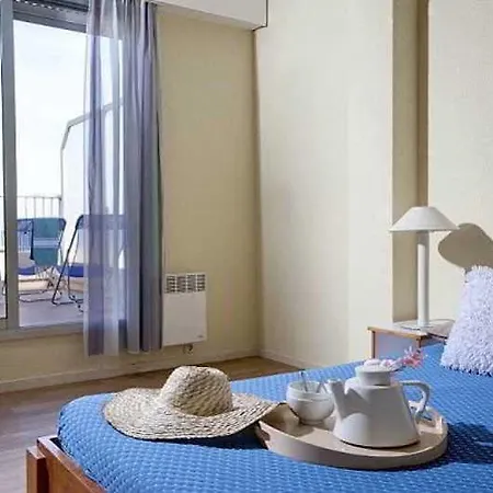Port Apartment Hyères